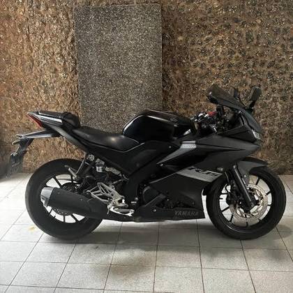YAMAHA YZF R15 YAMAHA YZF R15